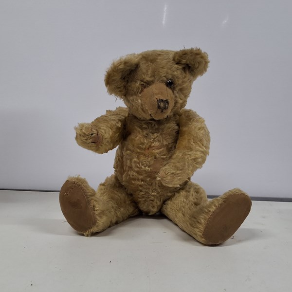 Lot 1219 - TEDDY BEAR