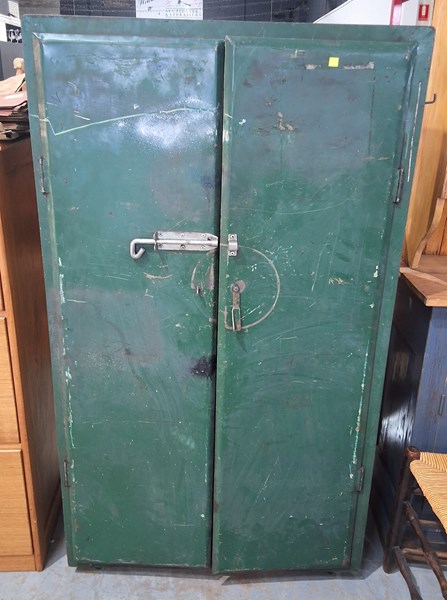 Lot 266 - STORAGE CABINET