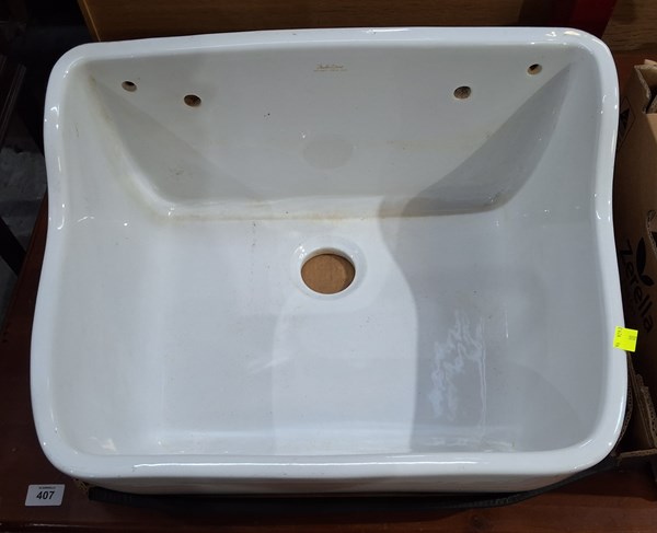 Lot 406 - LAUNDRY SINK