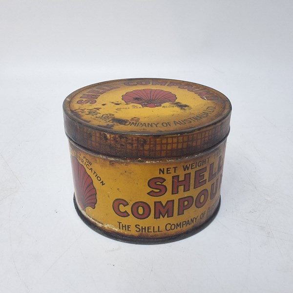 Lot 1256 - GREASE TIN