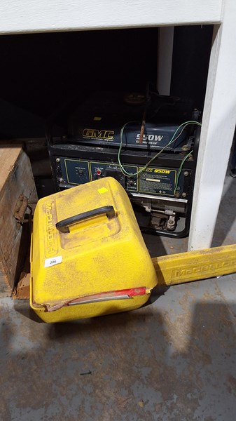 Lot 286 - CHAINSAW AND GENERATOR