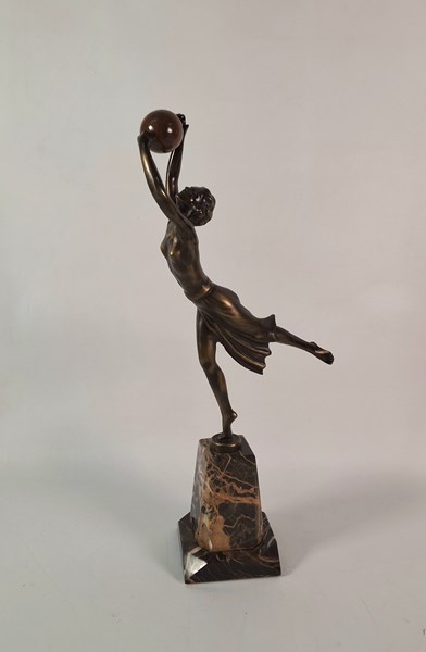 Lot 1322 - SPELTER FIGURINE
