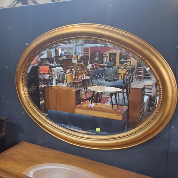 Lot 121 - MIRROR