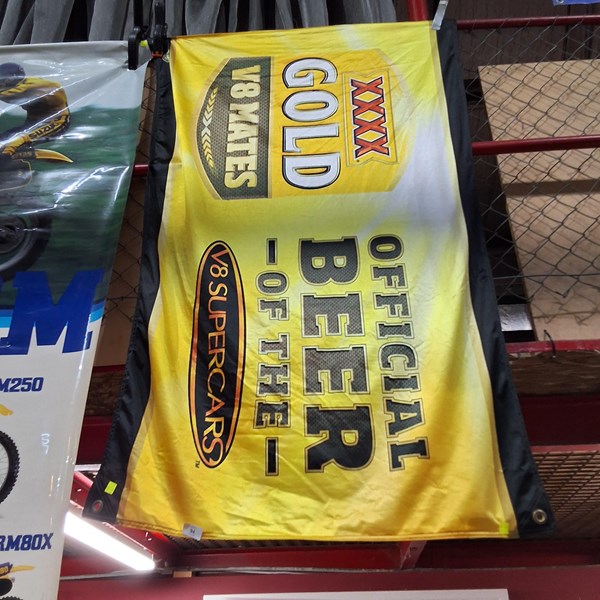 Lot 94 - ADVERTISING BANNER