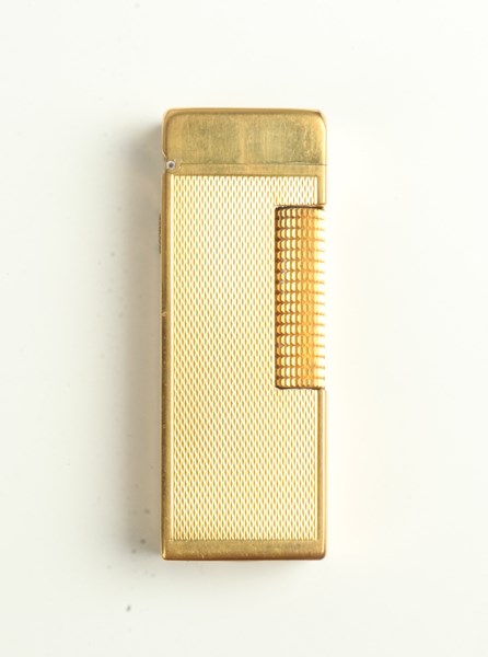 Lot 1054 - DUNHILL LIGHTER