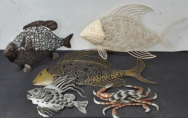 Lot 1507 - AQUATIC DECOR