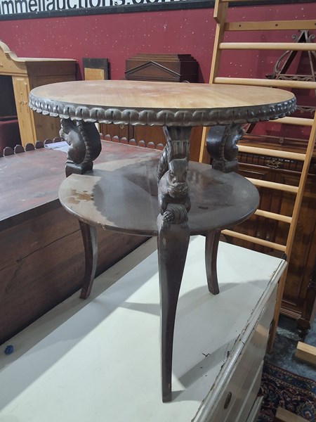 Lot 23 - SIDE TABLE