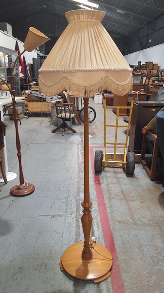 Lot 222 - STANDARD LAMP