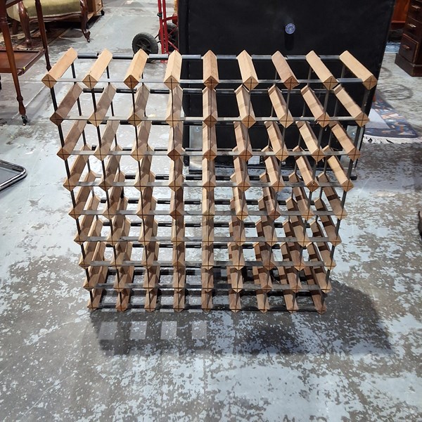 Lot 110 - WINE RACK