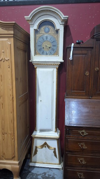 Lot 37 - GRANDFATHER CLOCK