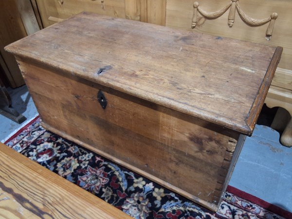 Lot 45 - TRUNK