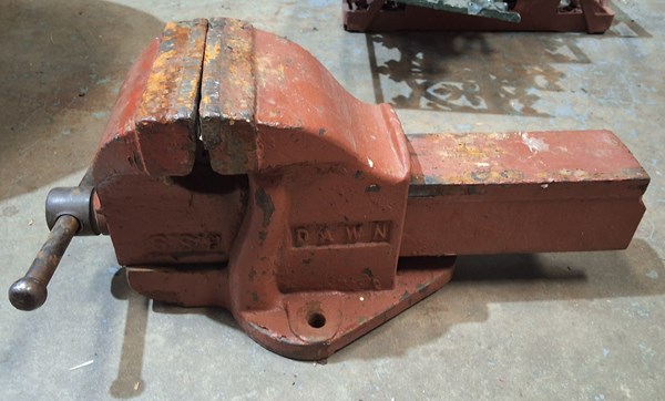 Lot 297 - BENCH VICE