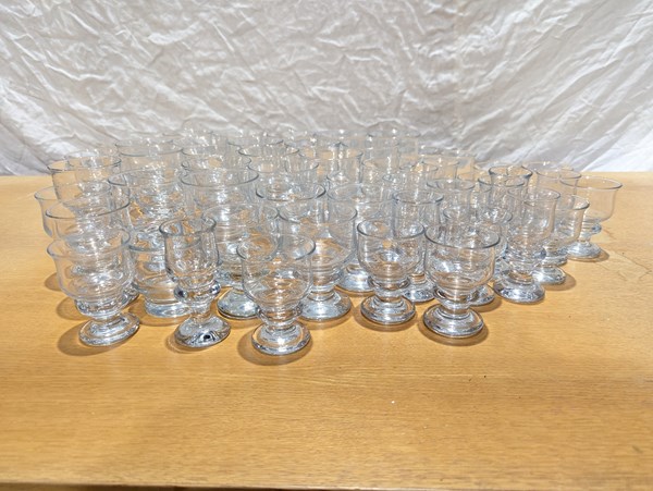Lot 1386 - HOLMEGAARD GLASSES