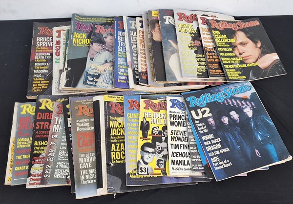 Lot 1277 - ROLLING STONE