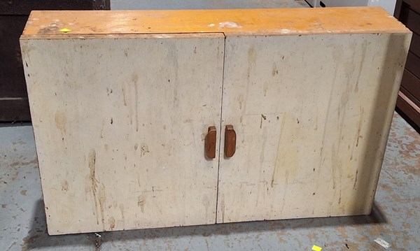 Lot 267 - TOOL CABINET