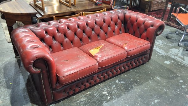 Lot 246 - CHESTERFIELD