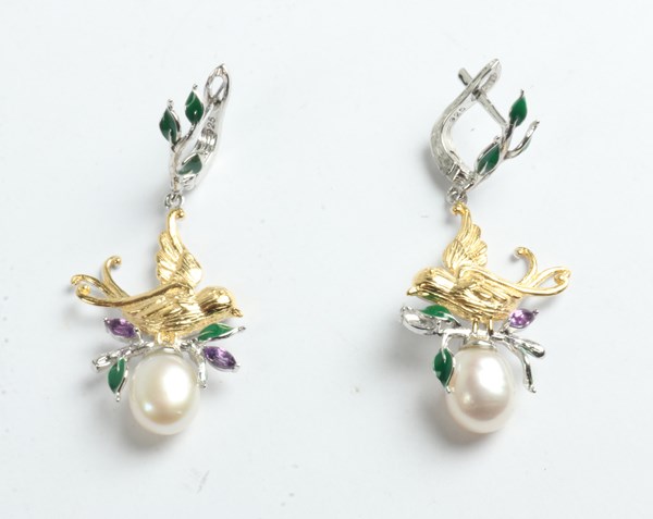 Lot 1017 - SILVER EARRINGS