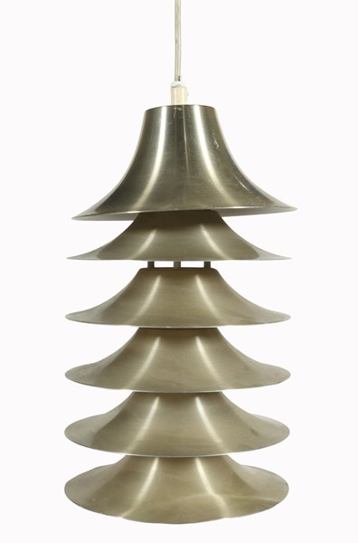 Lot 49 - TIPTOP HANGING PENDANT LIGHT