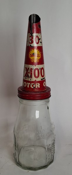 Lot 1271 - OIL BOTTLE