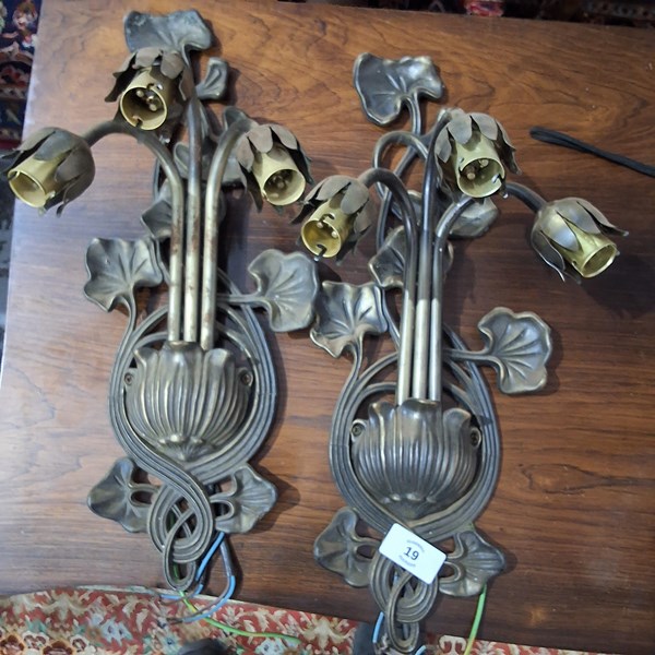 Lot 19 - WALL SCONCES