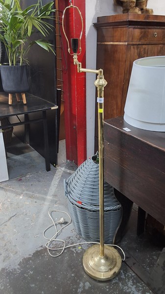 Lot 460 - STANDARD LAMP