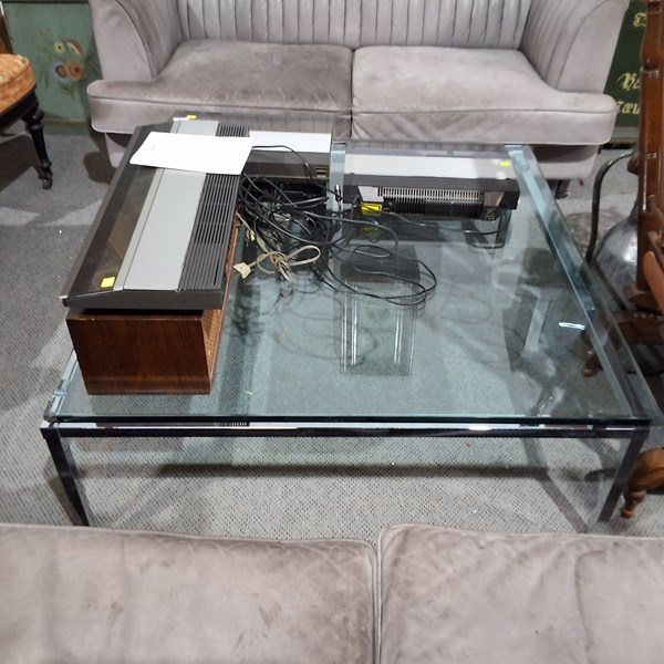 Lot 361 - COFFEE TABLE