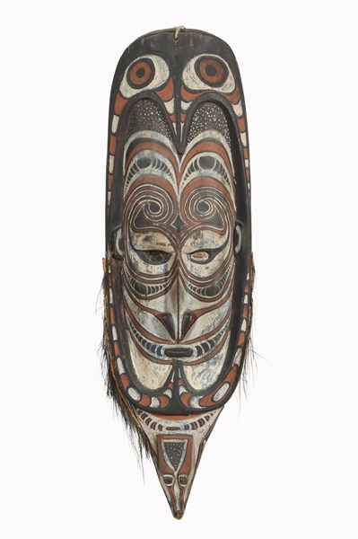 Lot 151 - TRIBAL MASK
