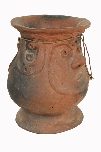 Lot 34 - CLAY POT