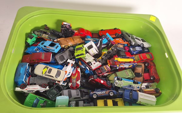 Lot 1380 - TOY CARS