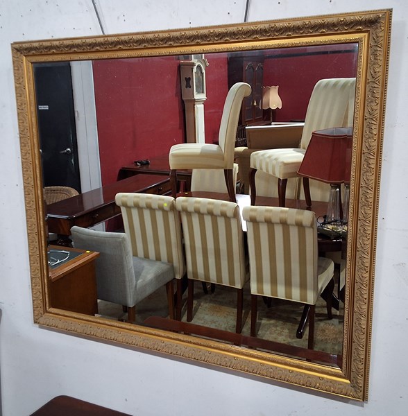 Lot 5 - LARGE WALL MIRROR