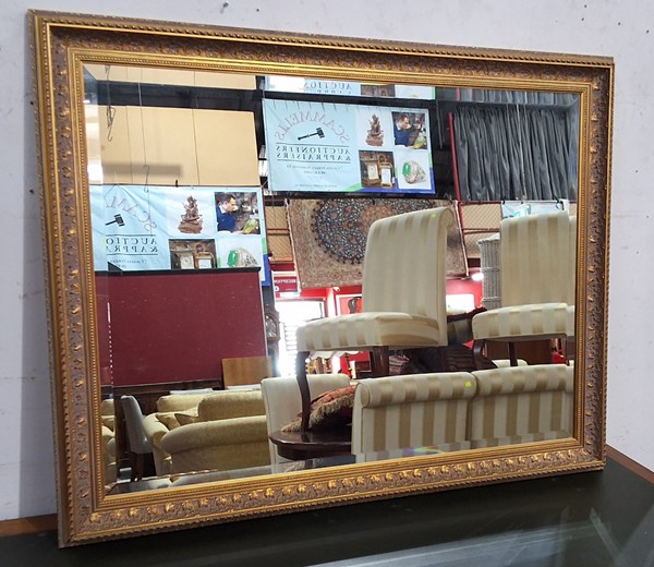 Lot 19 - OVERMANTEL MIRROR