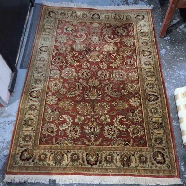 Lot 182 - ENTRANCE RUG