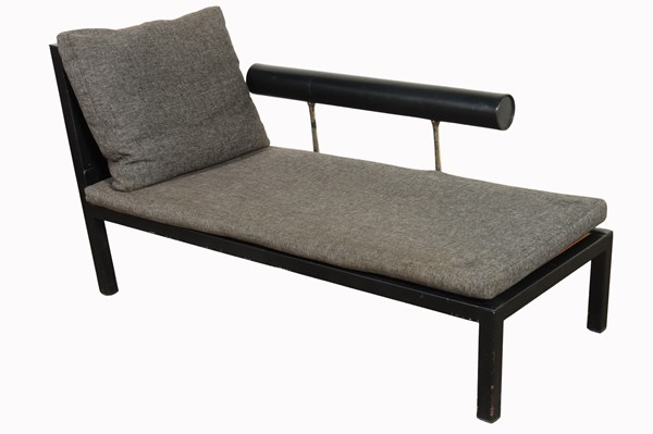 Lot 185 - SITY CHAISE LOUNGE