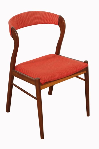 Lot 160 - DINING CHAIR