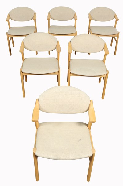 Lot 26 - SET OF DESK CHAIRS