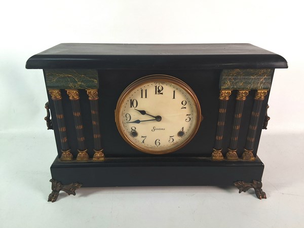 Lot 1273 - MANTLE CLOCK