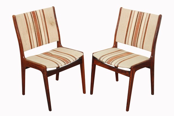 Lot 79 - PAIR OF DINING CHAIRS