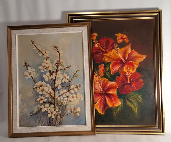 Lot 1436 - FLORAL PIECES