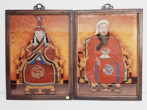 Lot 1124 - CHINESE GLASS PAINTINGS