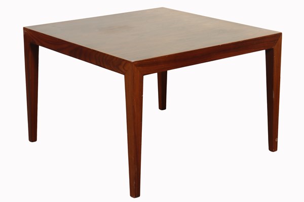 Lot 84 - ROSEWOOD LAMP TABLE