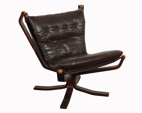 Lot 69 - FALCON CHAIR