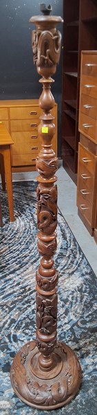 Lot 172 - STANDARD LAMP