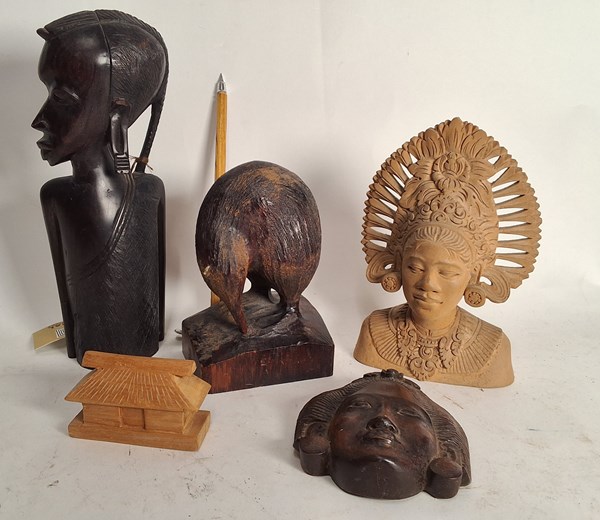 Lot 1404 - TIMBER CARVINGS