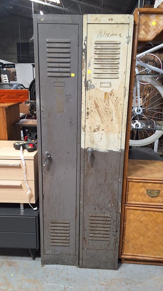 Lot 230 - LOCKERS