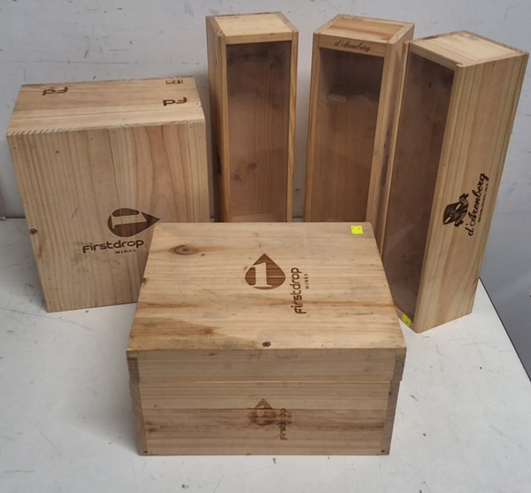 Lot 326 - WINE BOXES