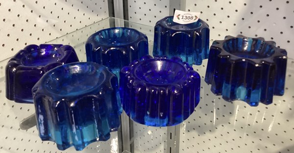 Lot 1308 - PIANO CUPS