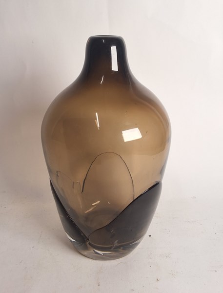Lot 1298 - STUDIO GLASS