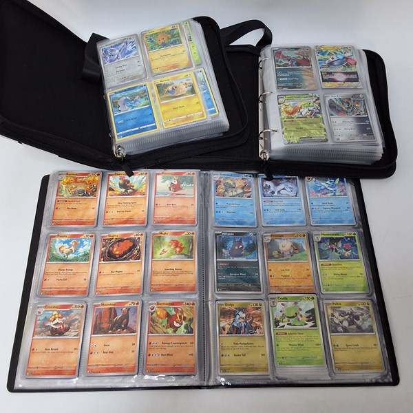 Lot 1362 - TRADING CARDS