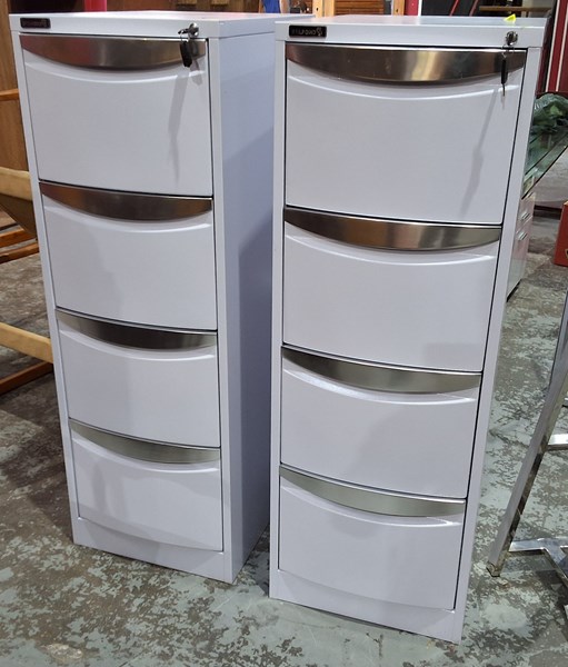 Lot 118 - FILING CABINETS