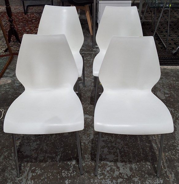 Lot 110 - CHAIRS